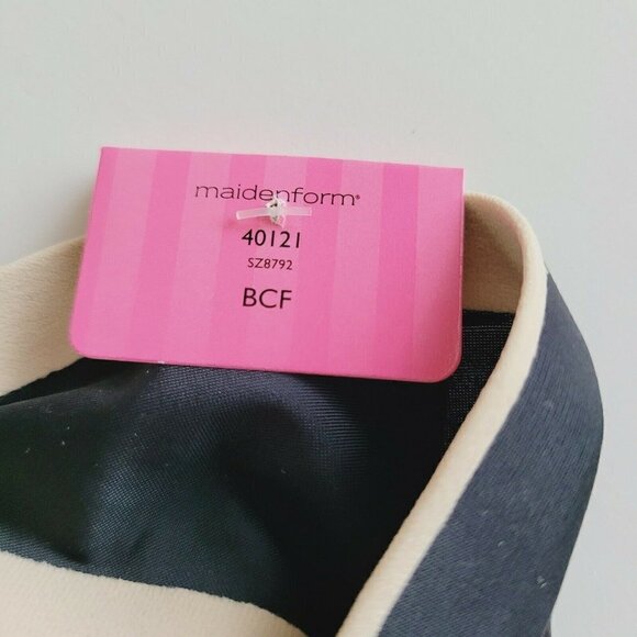 Maidenform Decadence Pant Collection Thong Panty Black M/6 40121 HTF Discontinue - Picture 5 of 7